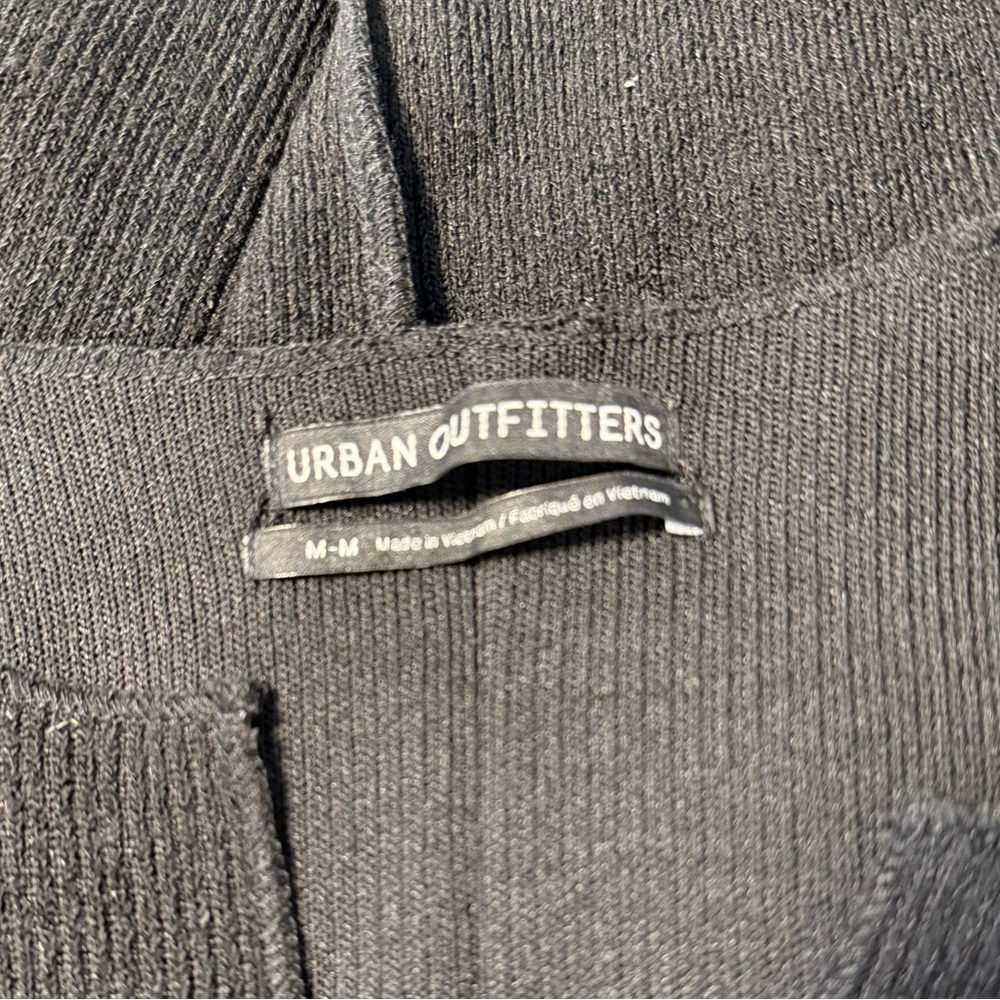 Urban Outfitters UO Jax Inside Out Notch Neck Top - Picture 7 of 7